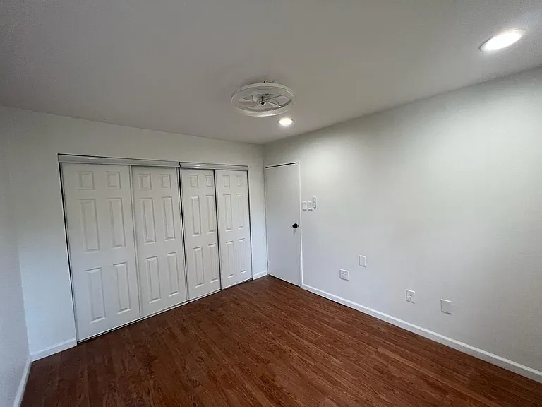 246 Fir Tree Ct — Photo 9