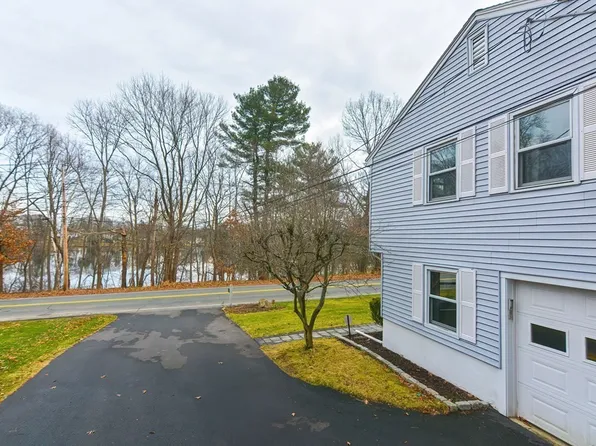357 Singletary Ln, Framingham, MA 01702