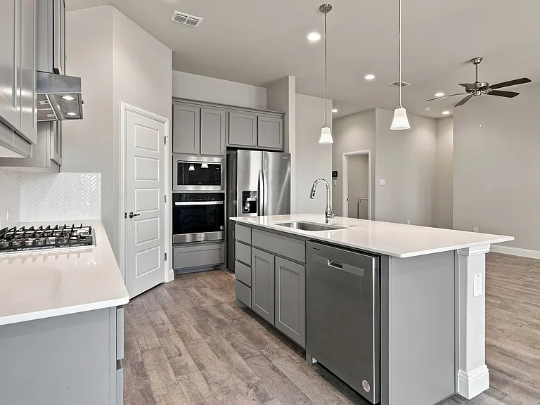 1704 Buzzard Rd — Photo 9