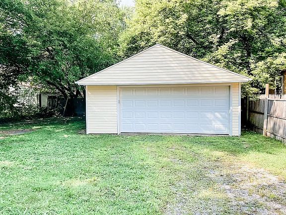 Front Garage 
