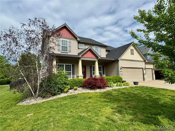 1105 Water View Ln, O'Fallon, MO 63366