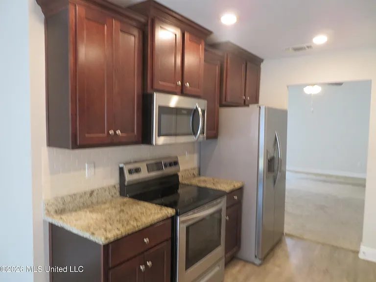 18172 Tiffany Renee Dr — Photo 6