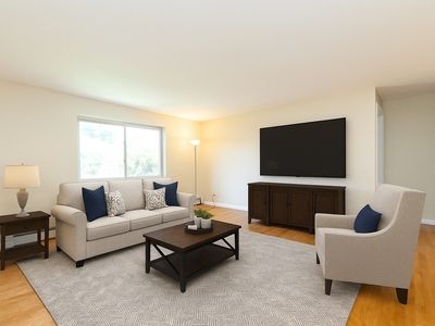 36 Bryon Rd APT 5, Chestnut Hill, MA, 02467