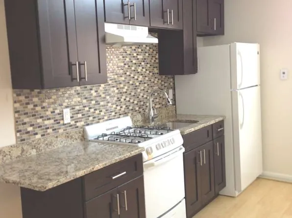 (undisclosed Address), Westbury, NY 11590