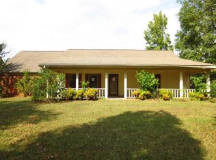 110 Lovely Ln, Tupelo, MS 38804