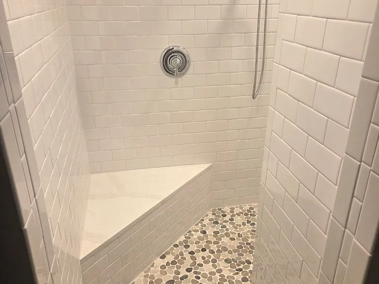 550 West Ct — Photo 14