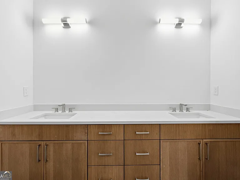 3196 Towerview Dr NE — Photo 14