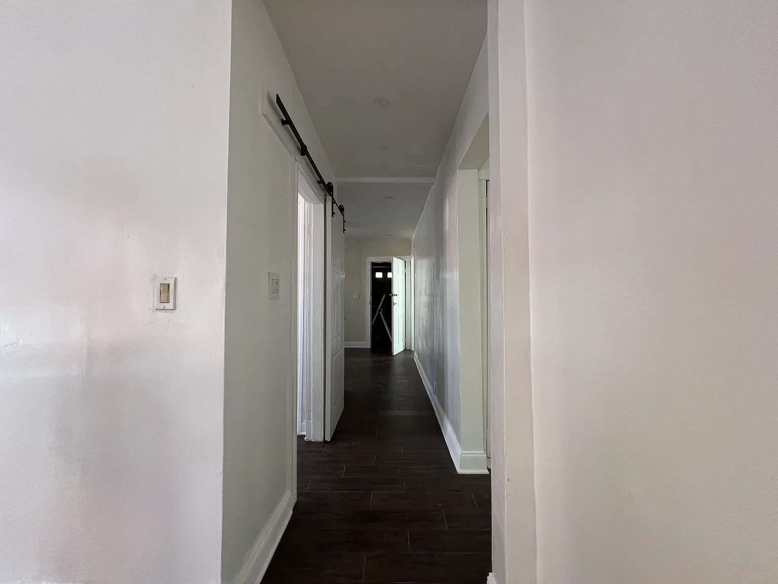 3 bed, 1200 sqft, $3,500 — Photo 4