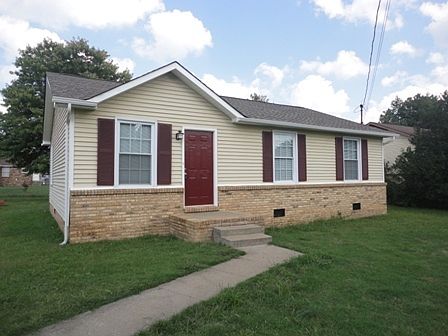 1st image of 685 Debbie Dr