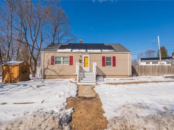 348 Field St, Brockton, MA 02302