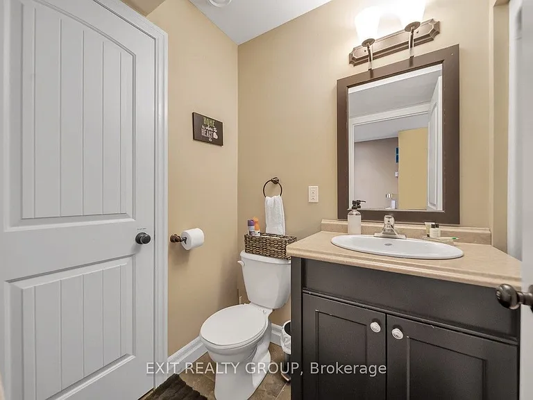 1531 Foxboro Stirling Rd — Photo 27