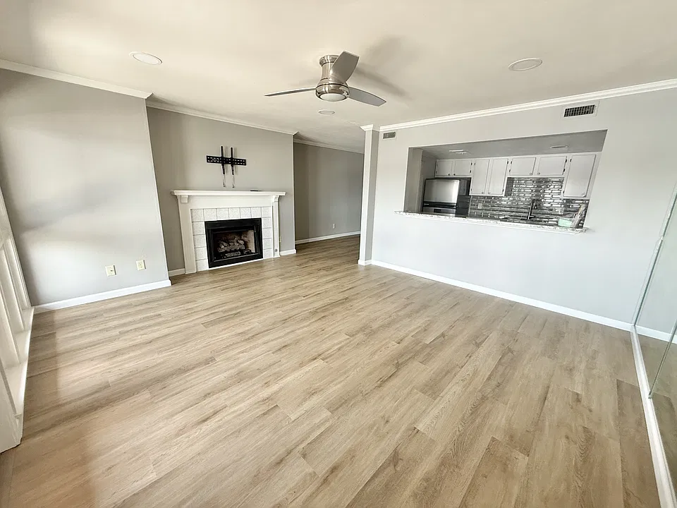 142 Lake Hamilton Dr #302