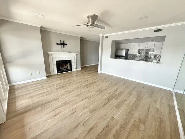 142 Lake Hamilton Dr APT 302, Hot Springs National Park, AR 71913