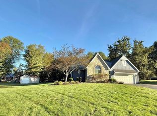 6 Sharon Dr, Mount Vernon, OH 43050