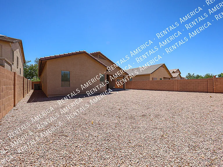 18166 N Jameson Dr — Photo 38