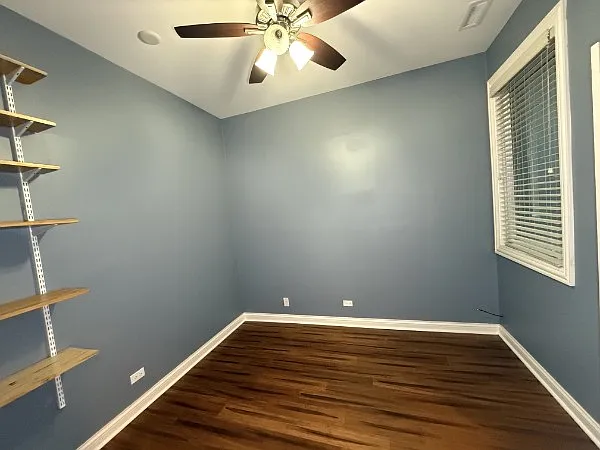 2153 W Belmont Ave #2 — Photo 15