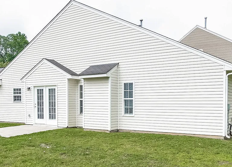 6423 Nevin Glen Dr — Photo 16