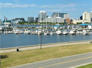 155 Crawford Pkwy, Portsmouth, VA 23704