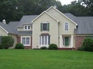 427 Northwood Dr, Orange, CT 06477