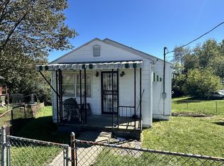 900 New Jersey Ave, Beckley, WV 25801