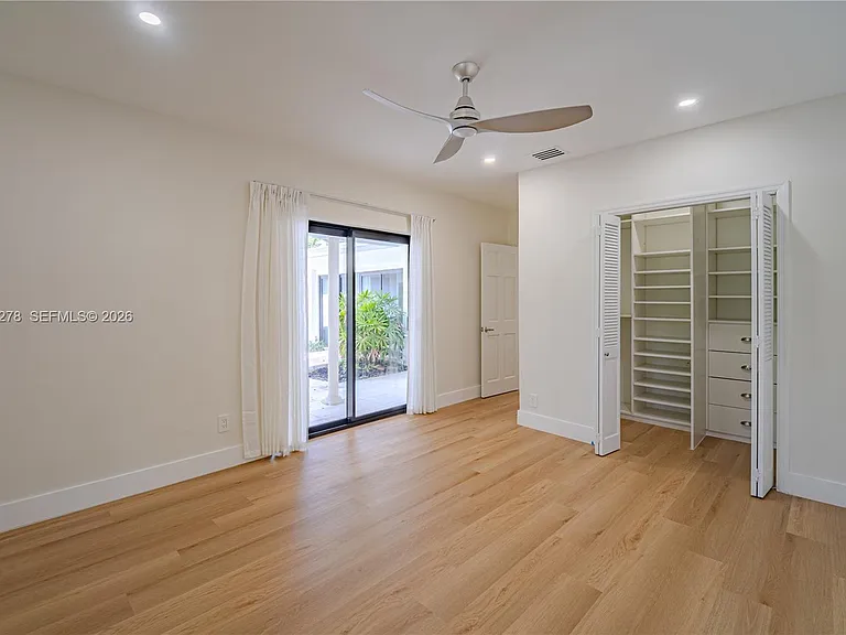 1825 Alamanda Dr — Photo 26