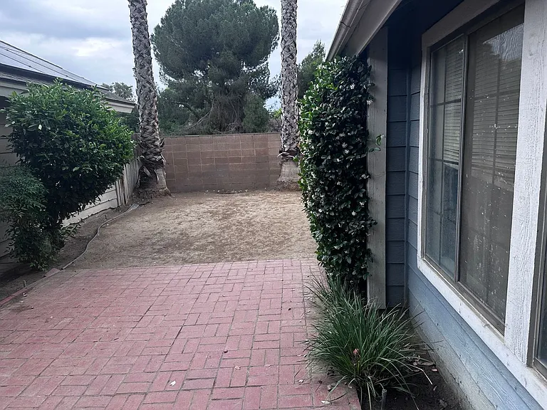 7131 Hanover Cir — Photo 17