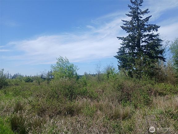 2nd image of 456 Meier Road
