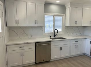 1301 Ulfinian Way, Martinez, CA 94553