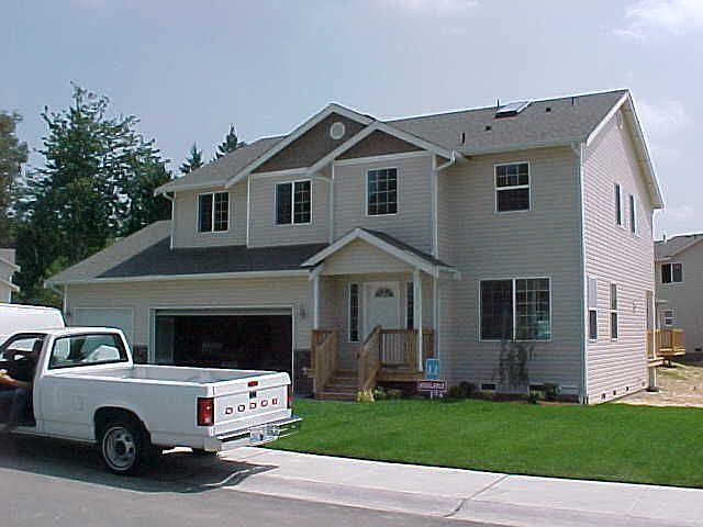 1st image of 1319 85th Ave SE