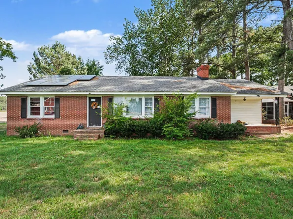 604 Church St E, Elm City, NC 27822