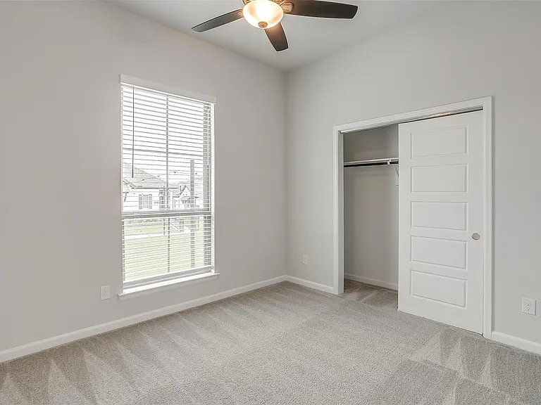 10434 Peonia St — Photo 25