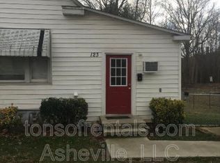 123 Oakdale St, Brevard, NC 28712