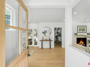 1831 Benedict Canyon Dr, Beverly Hills, CA 90210