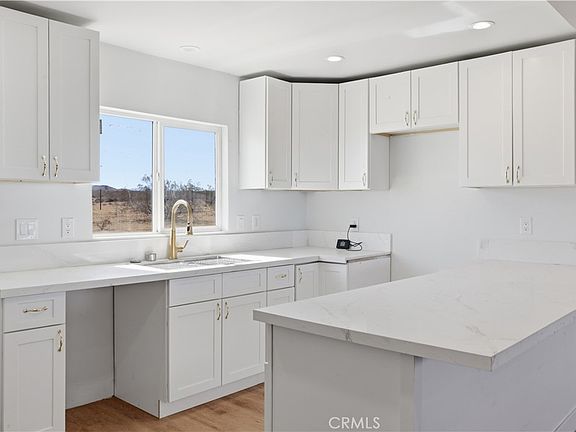 5th image of 60033 Sespe St
