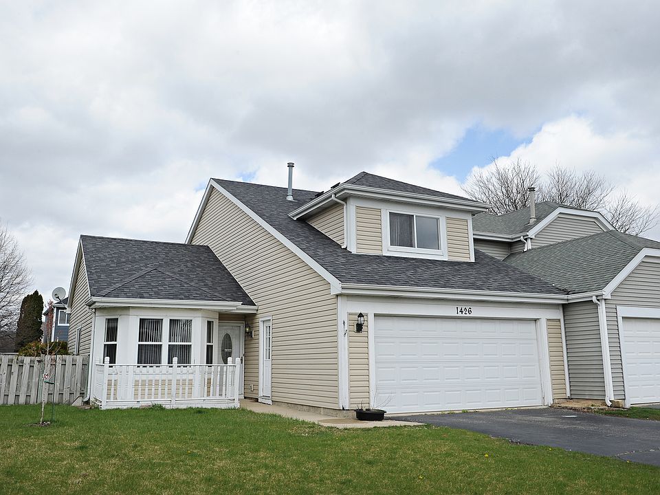 1st image of 1426 S Pembroke Dr