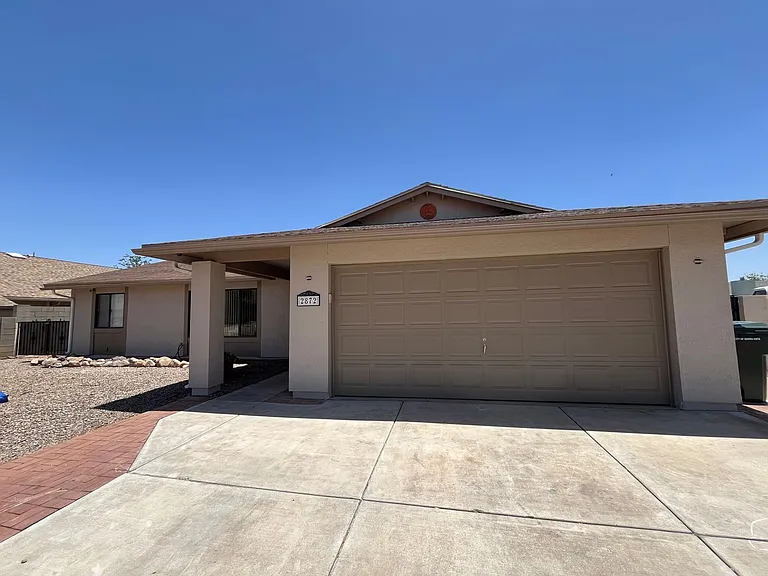 2872 Canyon View Dr — Photo 1