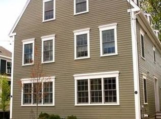 32 Bromfield St #B, Newburyport, MA 01950