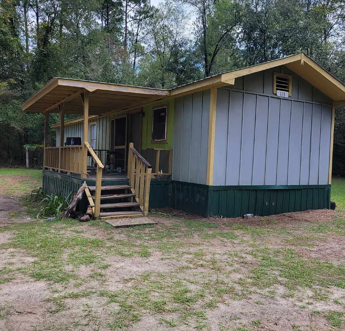 2 bed, 1.0 bath, $850 — Photo 2