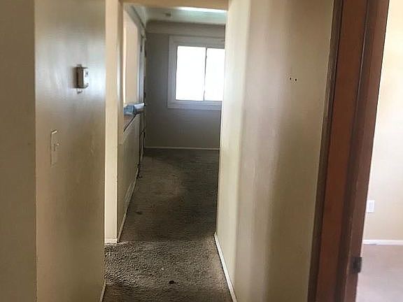 3rd image of 1288 Wilson Ave