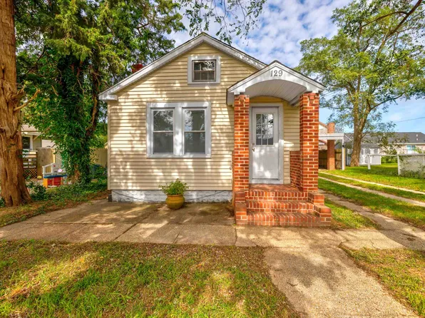 129 W Pacific Ave, Villas, NJ 08251