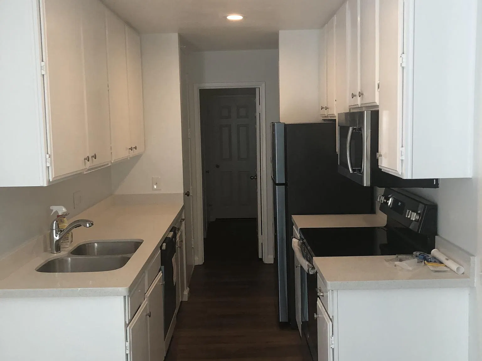 1 bed, 701 sqft, $1,550 — Photo 2