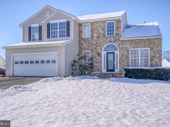 587 Carrington Dr, Dover, DE 19904