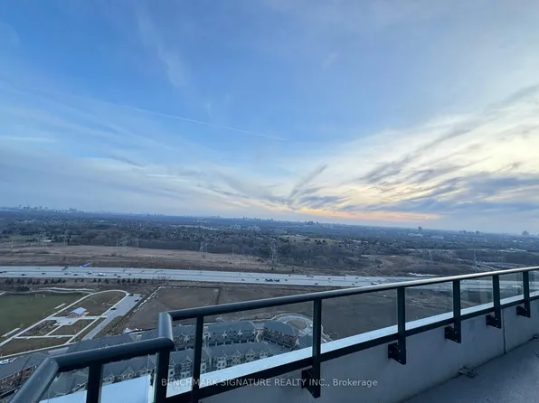 38 Gandhi Ln, Markham, ON