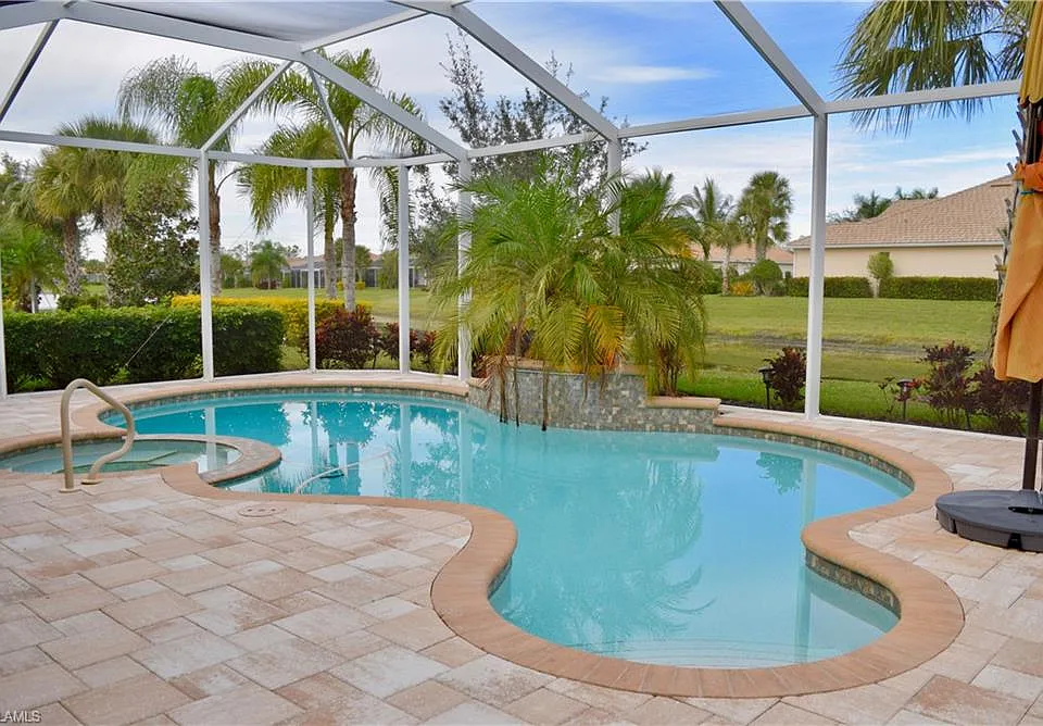 8578 Veronawalk Cir