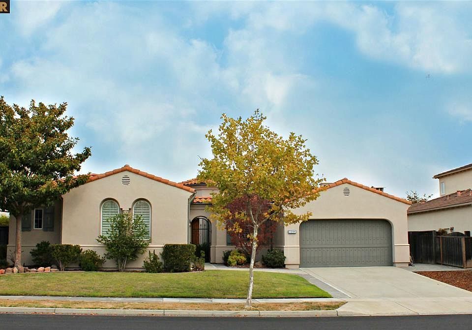 2nd image of 3084 Sorrelwood Dr