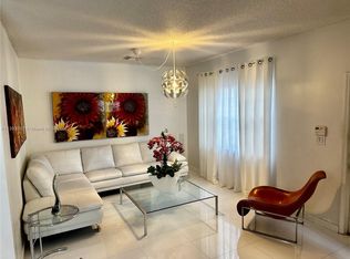 16626 NW 73rd Pl, Miami Lakes, FL 33014
