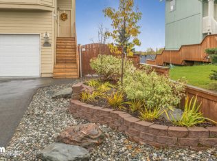 10400 Ridge Park Dr, Anchorage, AK 99507