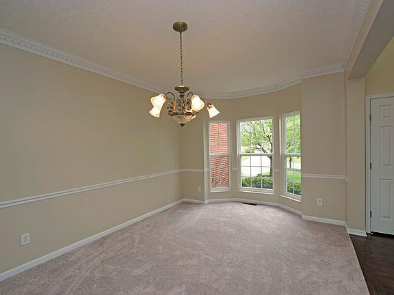 5th image of 5825 Squires Gate Dr