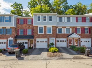 1505 Timberidge Dr, Bethel Park, PA