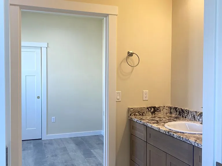 332 Lolly Ln — Photo 10